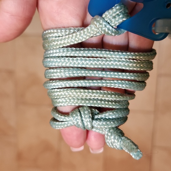 Handi-Drink 2 9 Oz Portable Water Dispenser For Pets - Picture 8 of 8